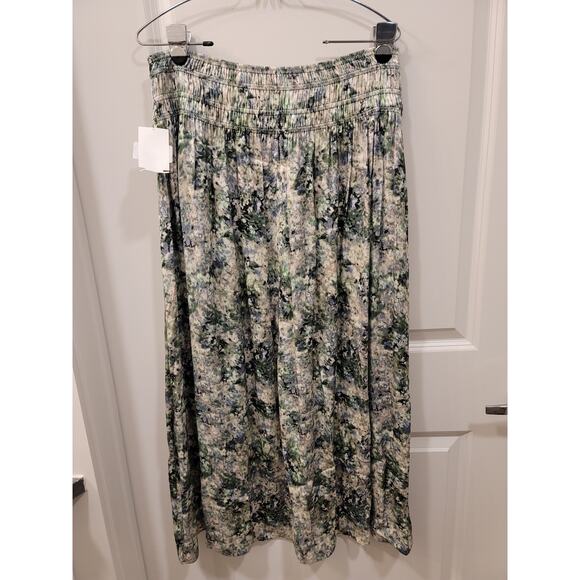 Vince Painted Floral Smocked Skirt with pockets - Picture 2 of 13